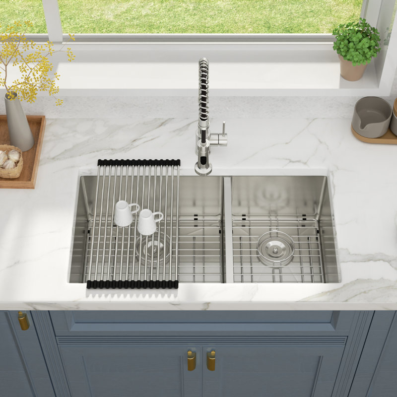 Évier de cuisine encastré à double cuve en acier inoxydable de calibre 16 L 36 po x l 19 po
