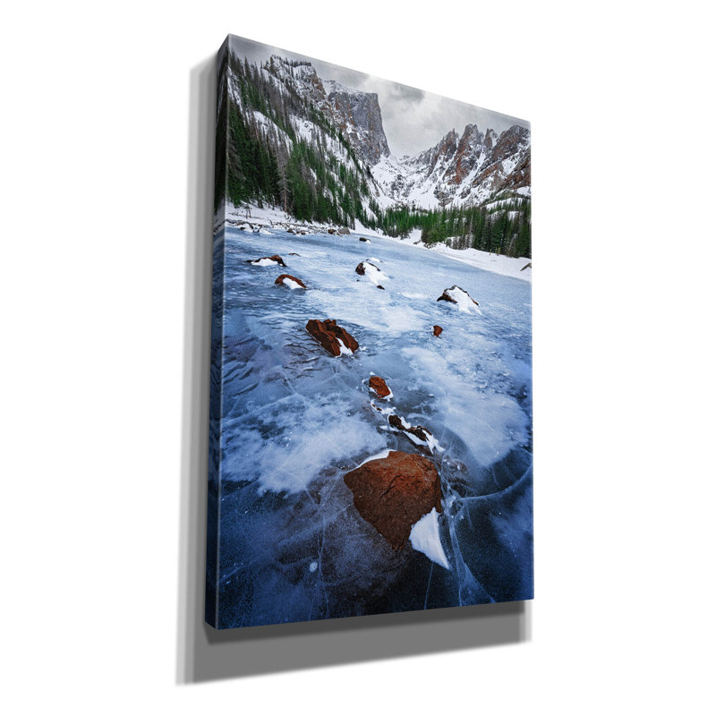 Toile épique Graffiti «A Winters Dream» par Rick Berk, 40 po x 60 po, H 60 po x l 40 po