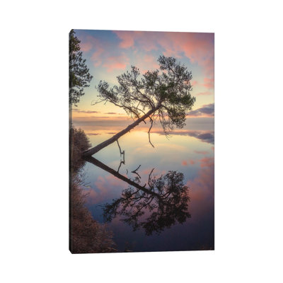 Leaning 1 Piece Wrapped Canvas Wall Art