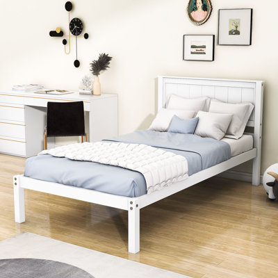 Base de lit plateforme en bois avec tête de lit