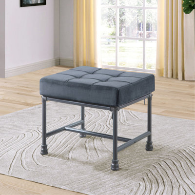 Repose-pieds rectangulaire gris et gris sable (inclure seulement ce repose-pieds, pas le canapé)