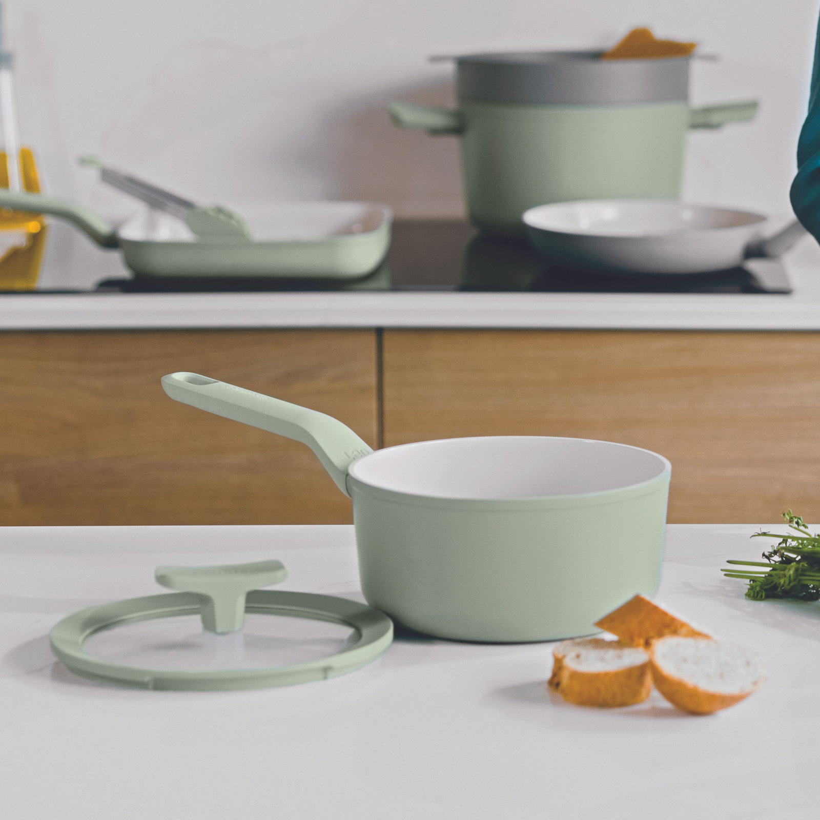 BergHOFF Balance 2.1qt Non-Stick Ceramic Saucepan, Green
