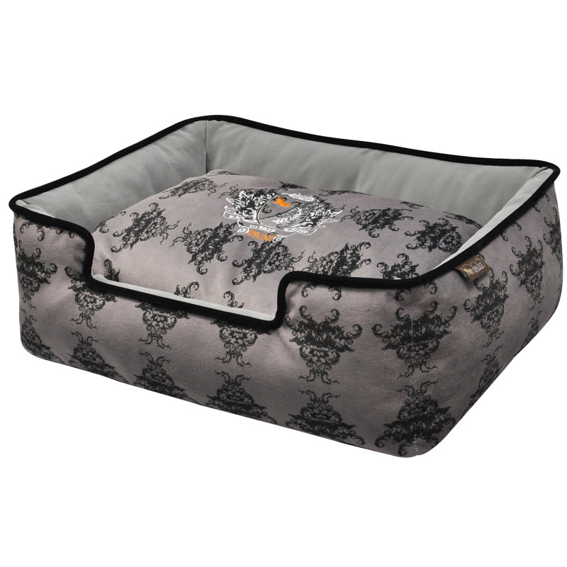 Artist Polyester Pet Bed, X-Large (44" W x 37" D x 10" H)