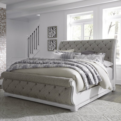 Colchester Queen Upholstered & Tufted Sleigh Bed