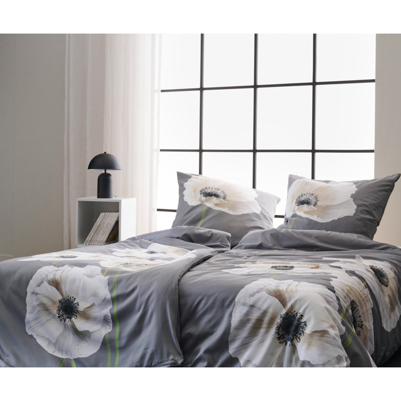 Cotton No Pattern Duvet Cover Set with Pillowcases Included