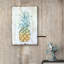 «Kitchen Kitchen», ananas sur fond de style bois, estampe numérique sur toile-94537304