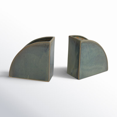 Isle Bookend