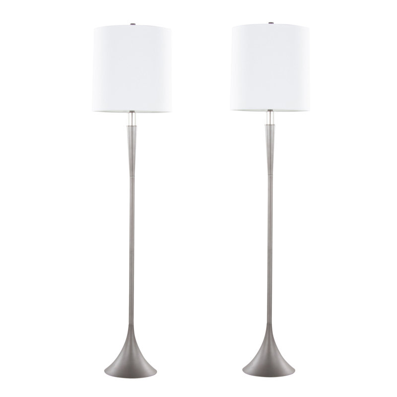 Metal Floor Lamp, Fonte