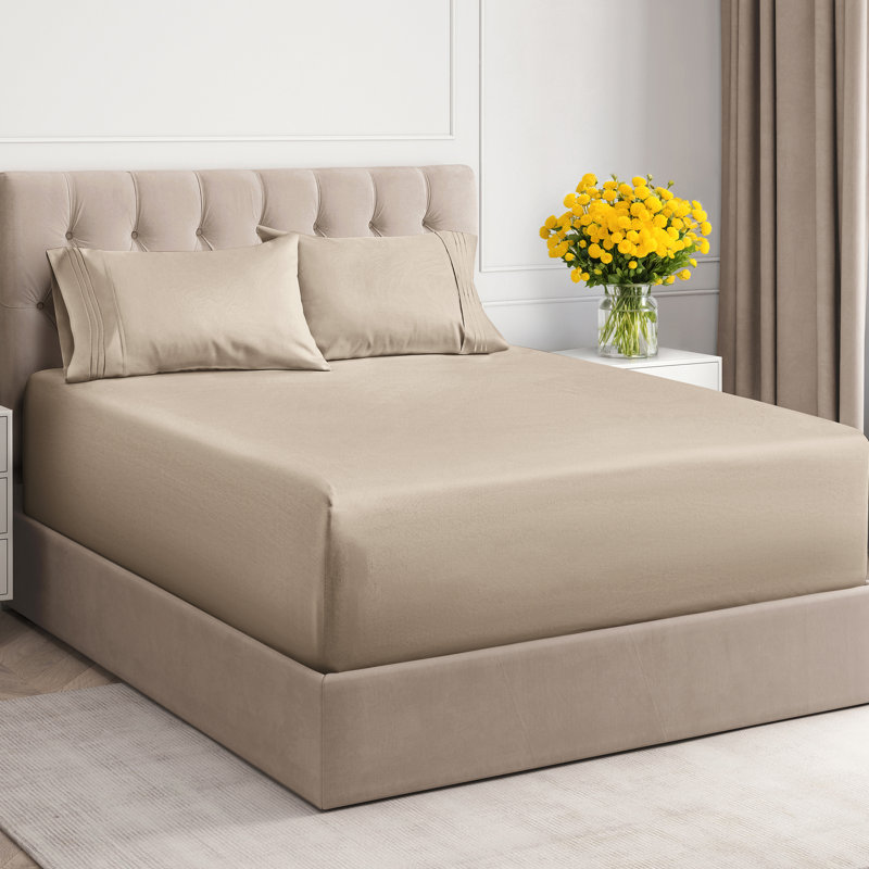 Extra Deep Pocket Sheet Set, Cooling & Breathable Bed Sheets, Soft Hotel Luxury Bedding, Fits 18–24 Inch Mattress, Cream