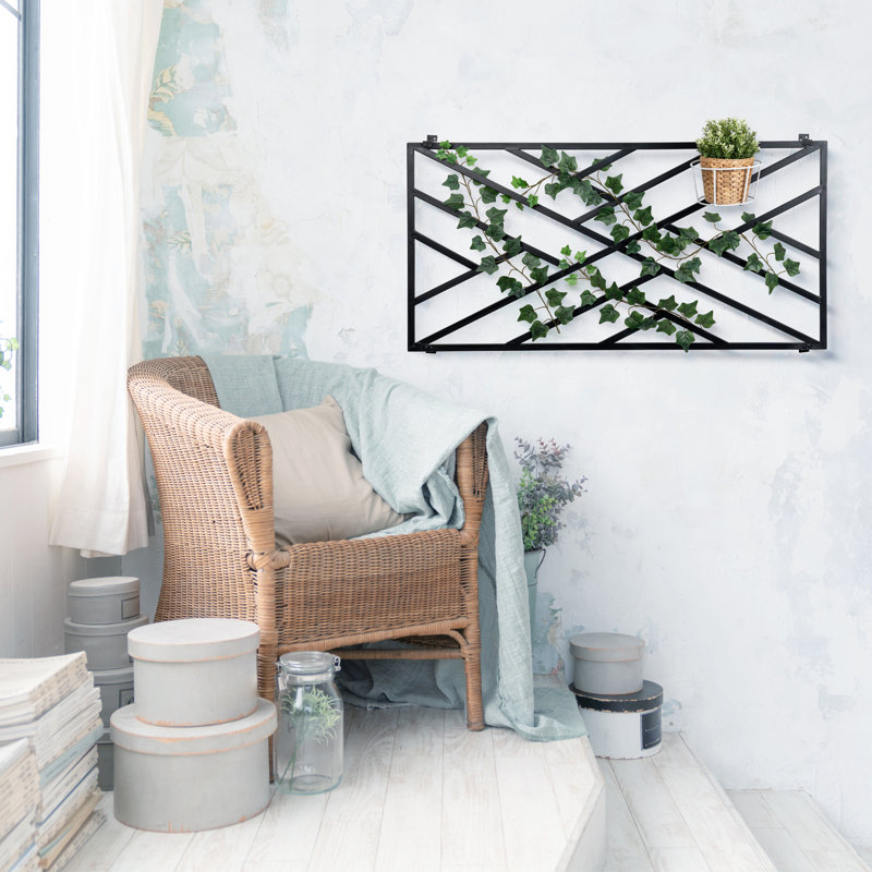 Wall Black Metal Geometric Garden Trellis