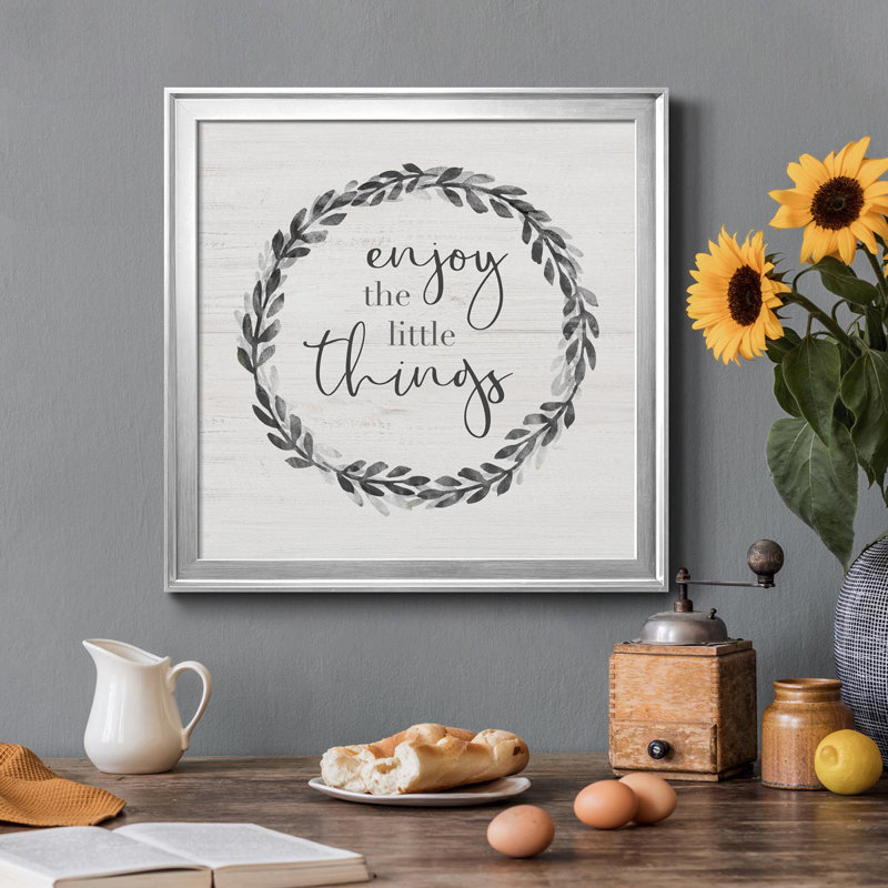 «Little Things», art textuel sur toile, H 22,5 po x l 22,5 po x P 1,5 po, Toile argentée