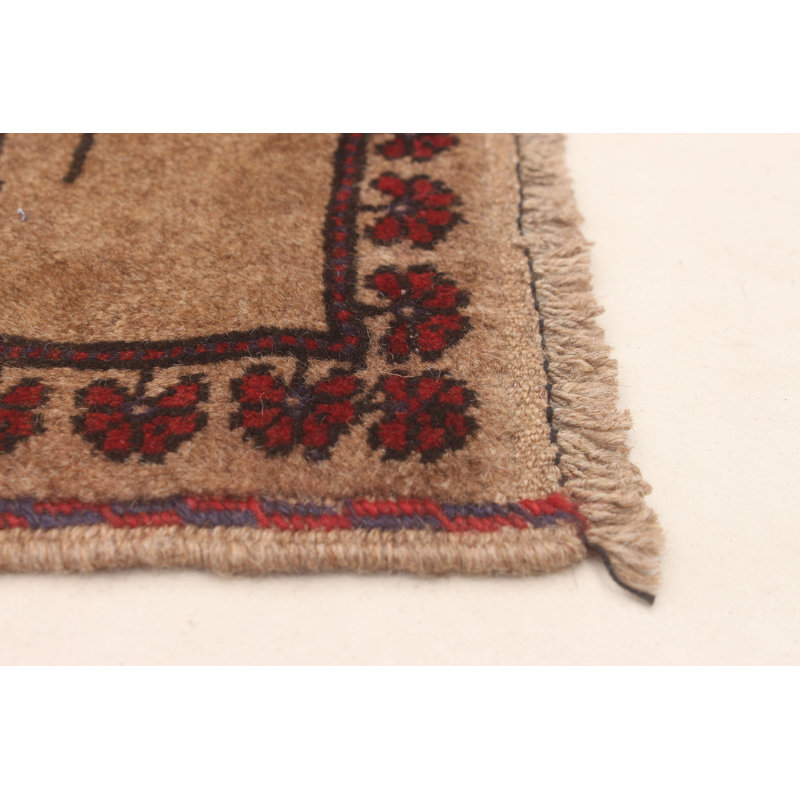 Tapis brun clair Isolde 6 pi 9 po x 9 pi 1 po