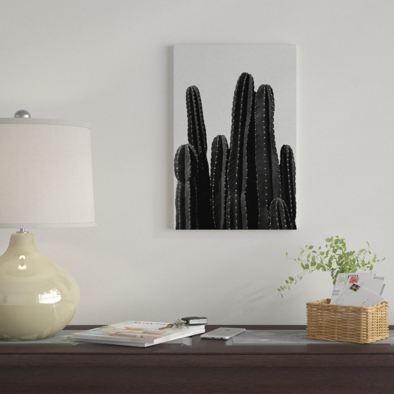 «Cactus I», impression sur toile en noir, H 18 po x l 12 po x P 1,5 po, Toile tendue, Pas de tapis