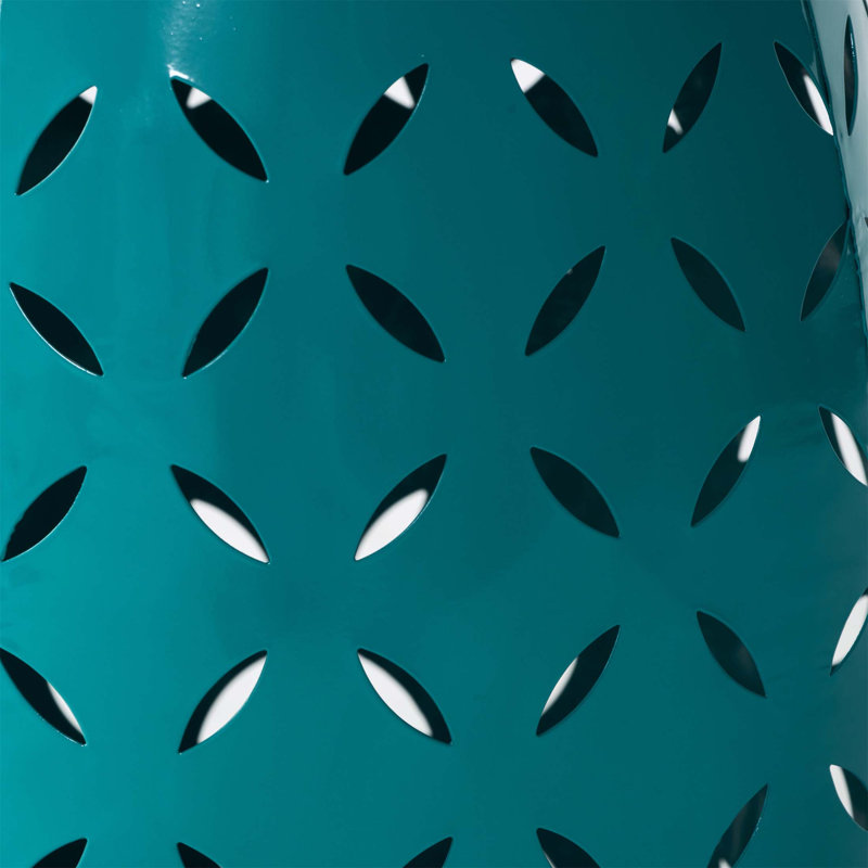 Table d'appoint cylindrique de style industriel 12 pouces pour une utilisation intérieure et extérieure, durable et élégante avec un design découpé au laser