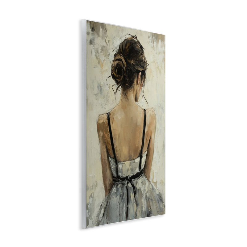 Plaque murale vue arrière femme en robe, par Petal Prints Design, H 15 po x l 10 po