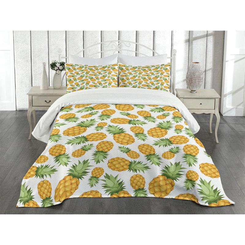 White and Yellow Pineapple Print Queen Bedspread Set