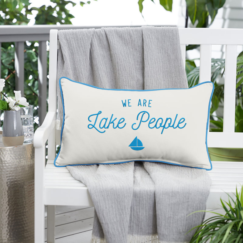 Coussin intérieur / extérieur brodé lombaire We Are Lake People Sunbrella