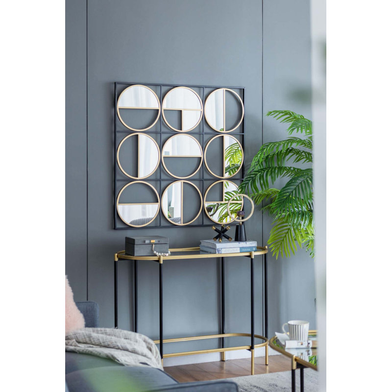 Miroir mural en métal exquis pour une décoration intérieure élégante