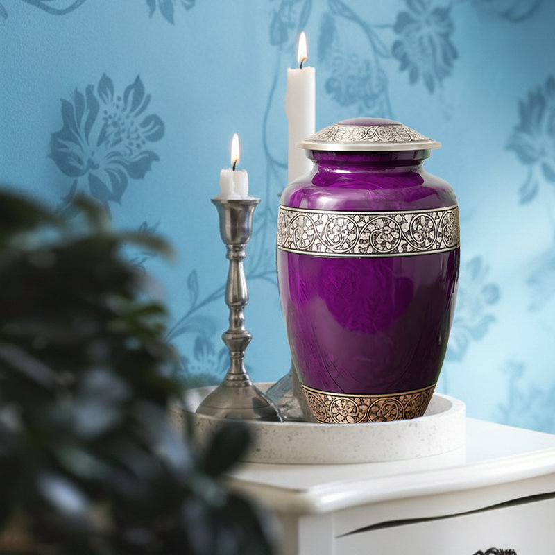 Emerald Grace Urn, Purple