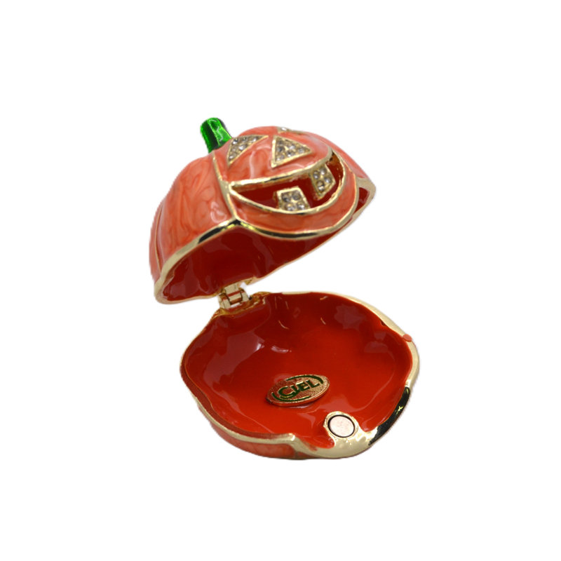 Boîte à bijoux en forme de citrouille avec cristaux autrichiens et émail