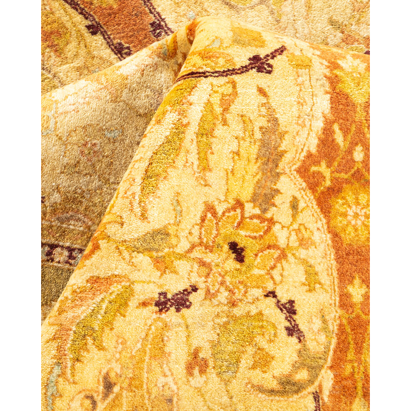 Classic One-of-a-Kind 5' 10" X 9' 6" Hand Knotted Area Rug