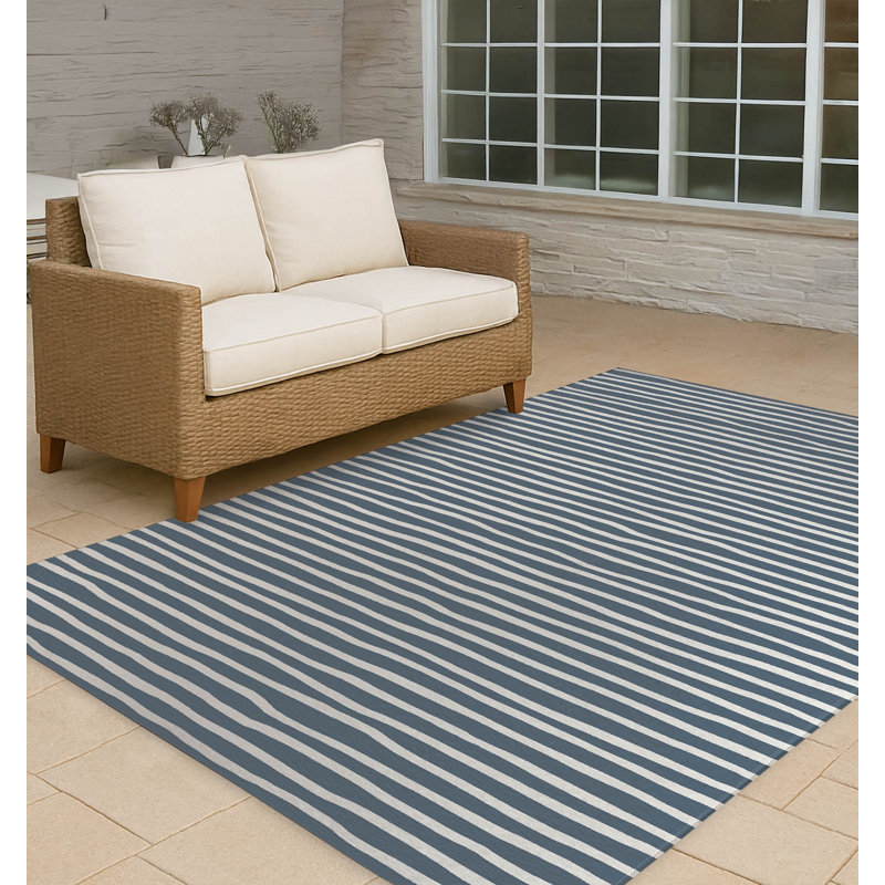 Tapis d'extérieur antidérapant Ribbon Play, Rectangulaire 8 pi x 10 pi