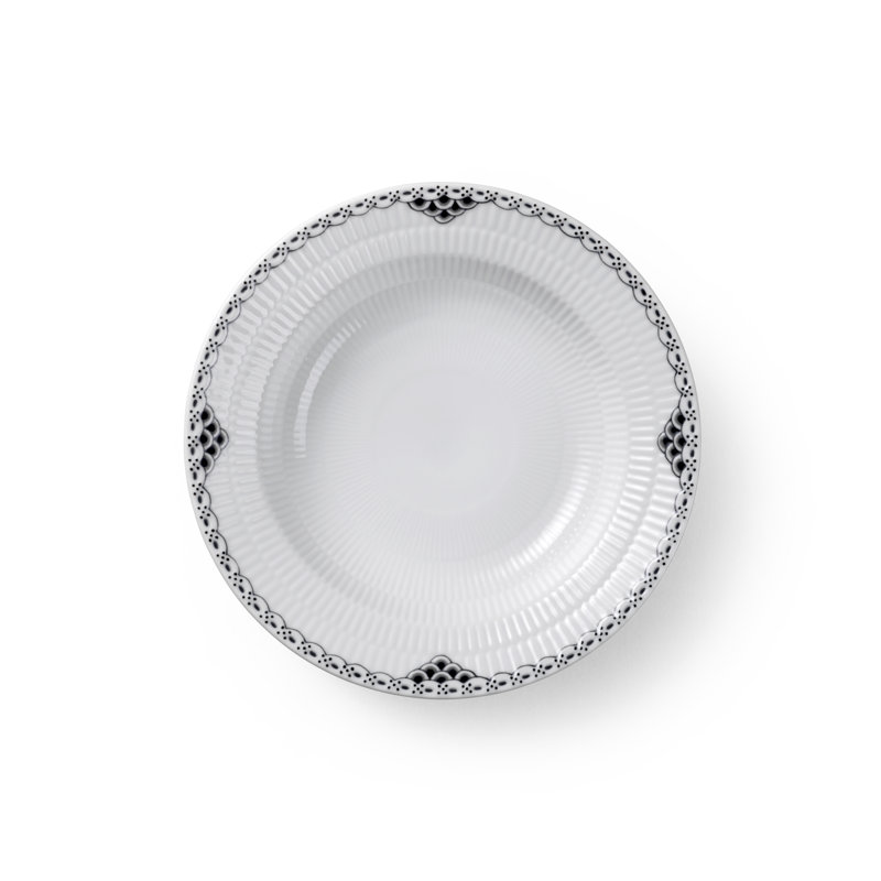 Black Lace Deep Plate 8.27"