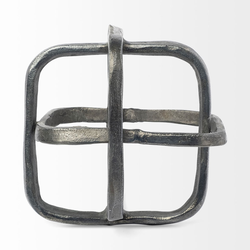 Reavis Figurine / Sculpture Decorative Object, Silver