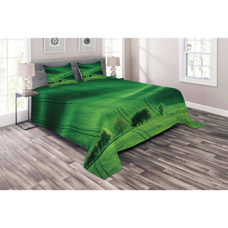 Europe Polyester Coverlet, King Bedspread + 2 Shams