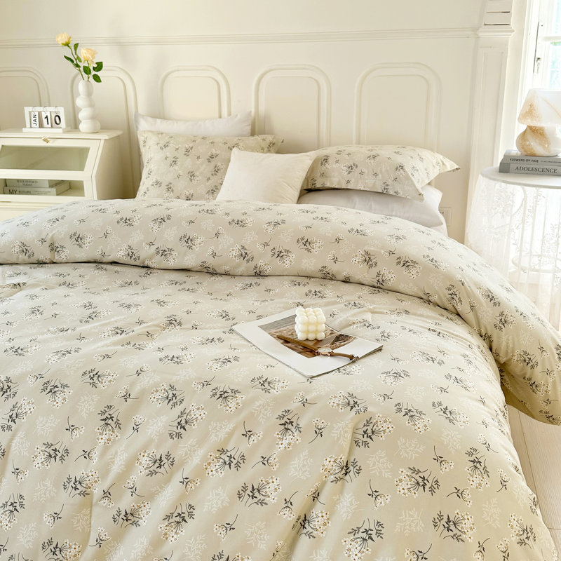 Microfiber Floral Print Comforter Set, King Comforter + 2 Shams