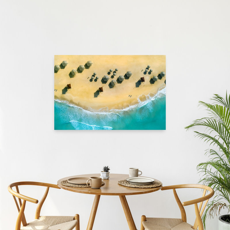 Affiche murale représentant une plage paisible avec sable doré, océan turquoise et océan doré, H 24 po x l 36 po