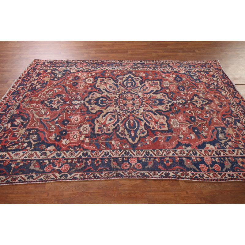 Tapis en laine vieillie 6 x 9