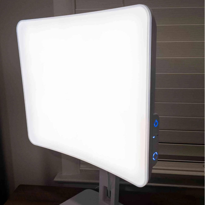 Day-light Elite Light Therapy Lamp