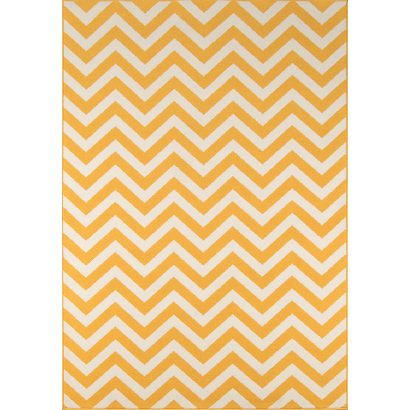 Irita Chevron Indoor / Outdoor Rug, Rectangle 7'10" x 10'10"