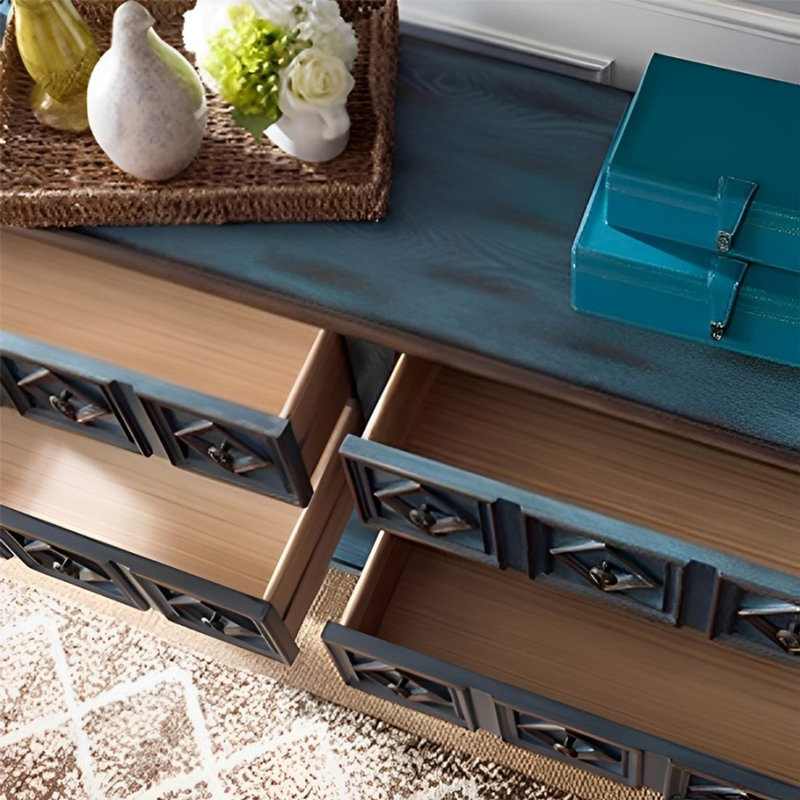 Buffet Sushanth, Bleu