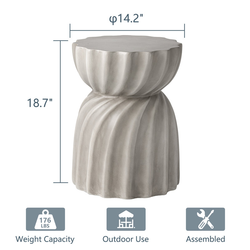 Table d'appoint ronde d'extérieur 14,2 po Canham, gris, 1