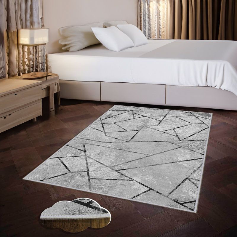 Keiralee Geometric Indoor Rug