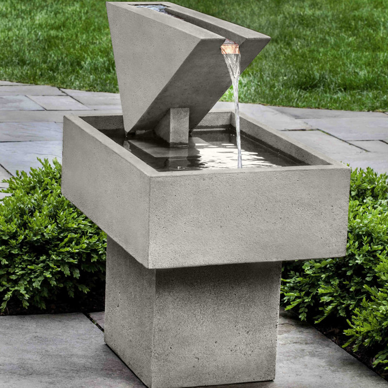 Triad Fountain, Natural