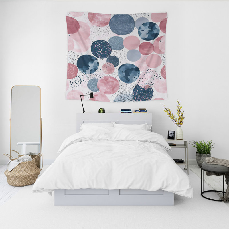 Tapisserie murale, H 80 po x l 68 po x P 0,8 po