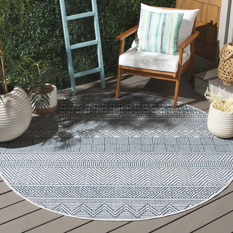 Melillo Southwestern Turquoise Indoor/Outdoor Area Rug, Round 6'7"