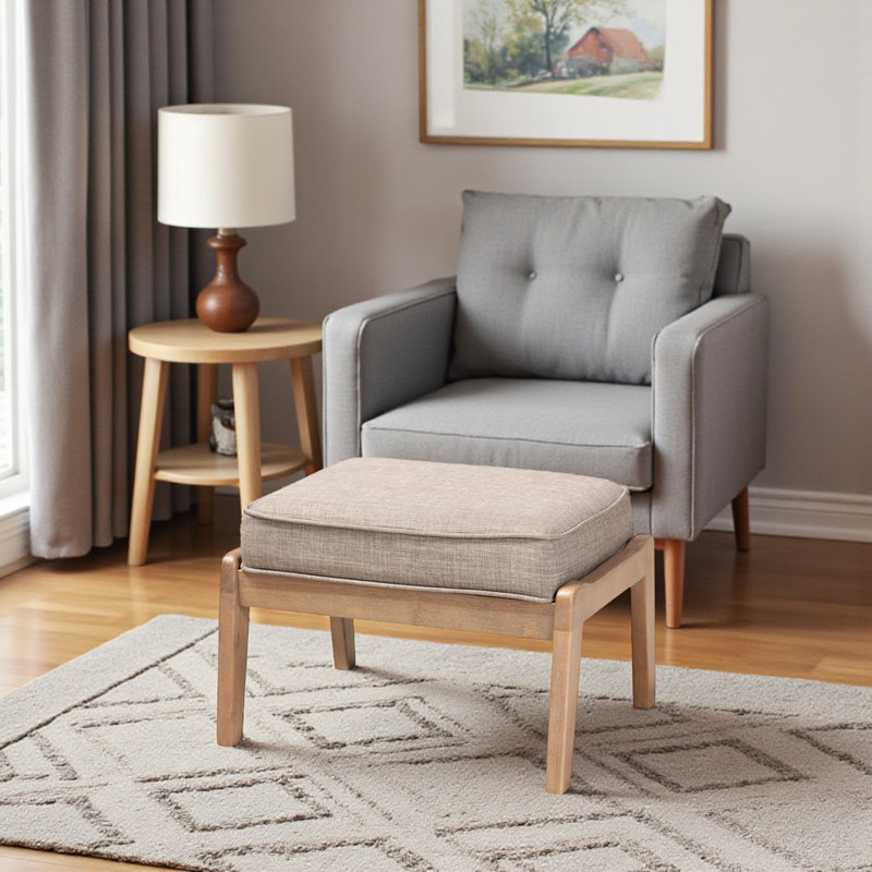 Repose-pieds Merrionette au fini chêne antique recouvert de tissu gris, H 15,15 po x l 22,25 po x P 18,25 po