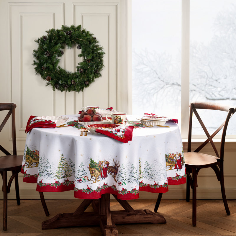 Toy's Fantasy Engineered Tablecloth, 70" x 70"