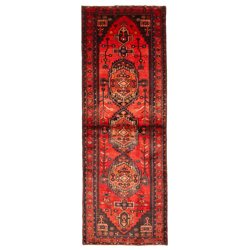 Tapis rouge Anadol 3 pi 4 po x 9 pi 3 po