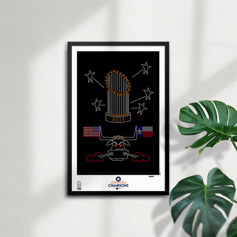 " Minimalist 2017 World Series Trophy "
