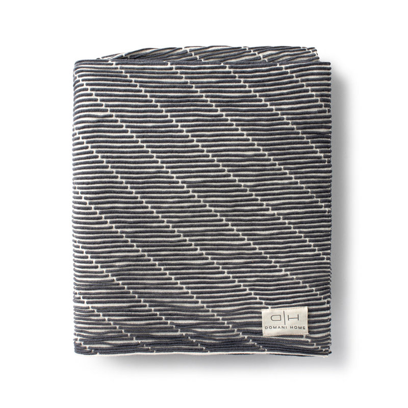 Linear Accent Throw