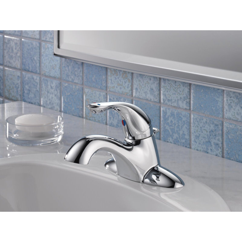 Robinet de salle de bain standard Delta