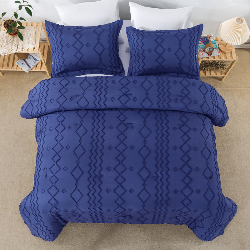 Canobie Comforter, Queen Comforter + 2 Pillow Shams, Navy