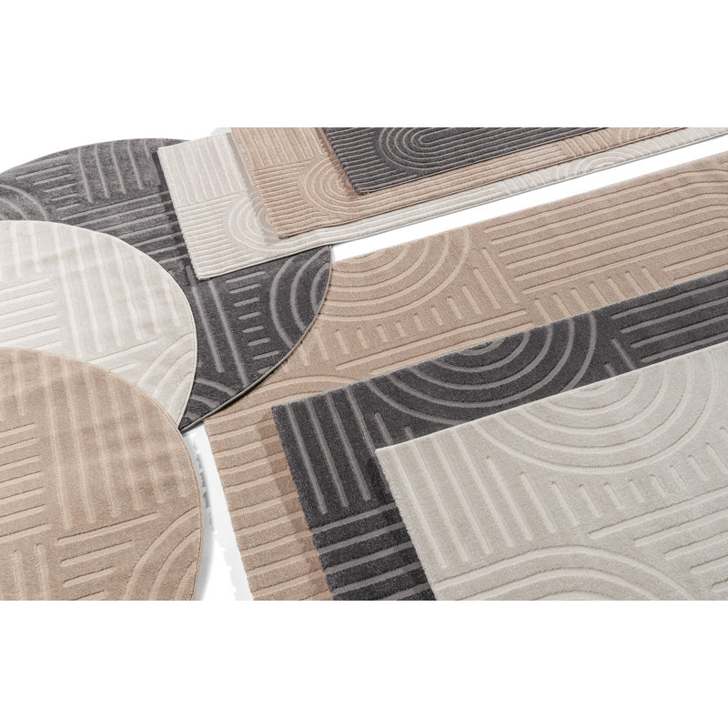 Resse Geometric Indoor / Outdoor Area Rug, Rectangle 2'7" x 4'11"
