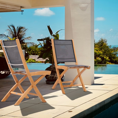 Chaise de patio pliante teck Addilyn