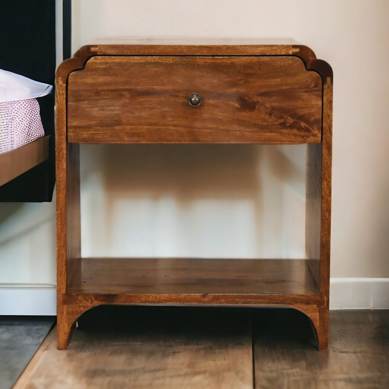 Table de chevet châtaignier en bois avec tiroir et fente ouverte Wood Newton